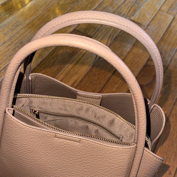 Tan Handbag - Picture 5 of 11